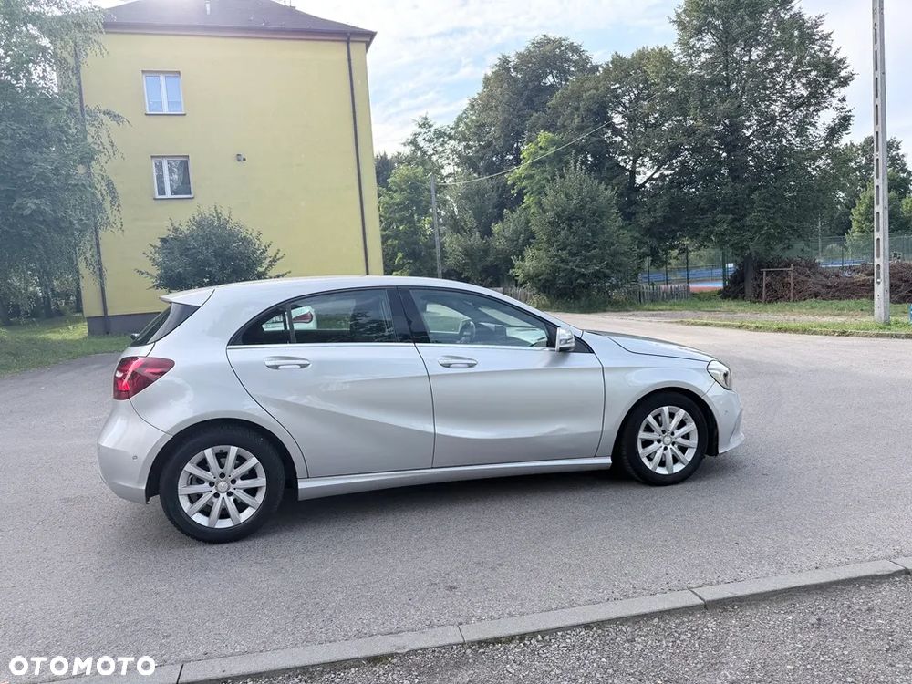 Mercedes-Benz Klasa A 180 7G-DCT Activity Edition - 8