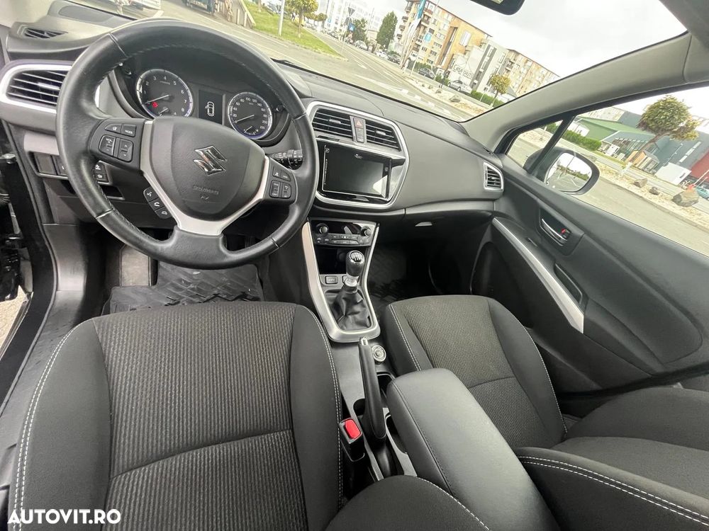Suzuki SX4 S-Cross 1.4 Boosterjet Mild Hybrid AllGrip Passion - 7