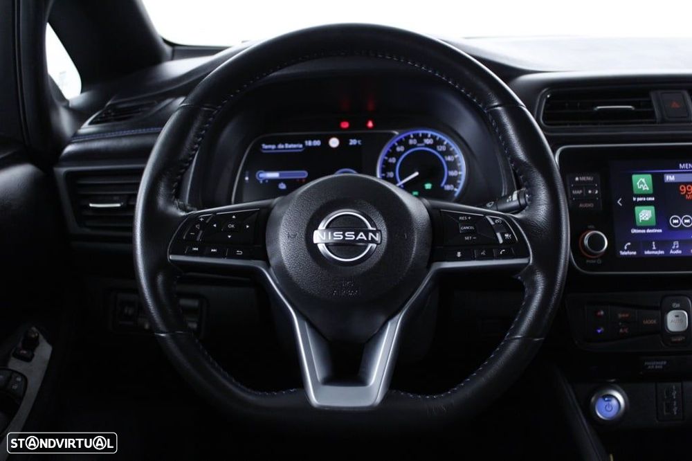 Nissan Leaf N-Connecta Two Tone - 20