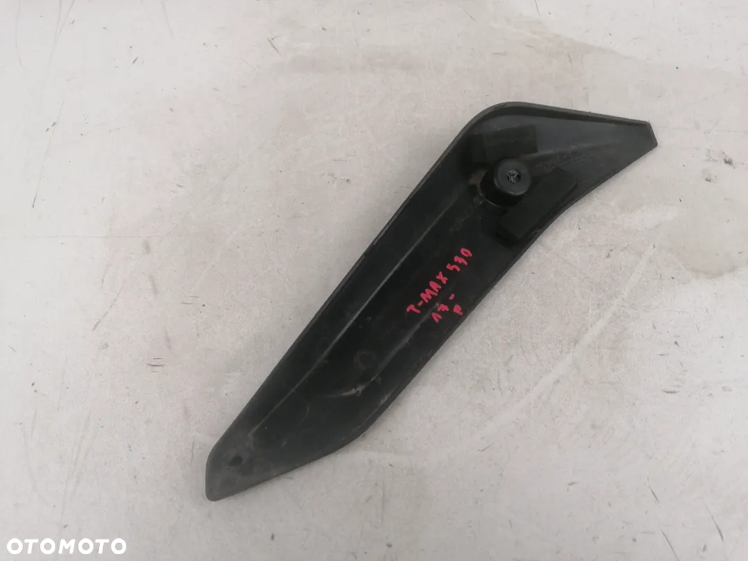 Yamaha T-Max 530 nakładka wypełnienie osłona szyby prawa 17- - 6