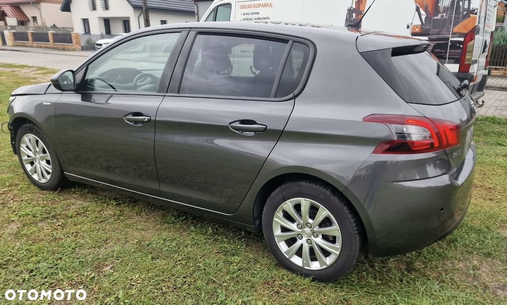 Peugeot 308 - 2