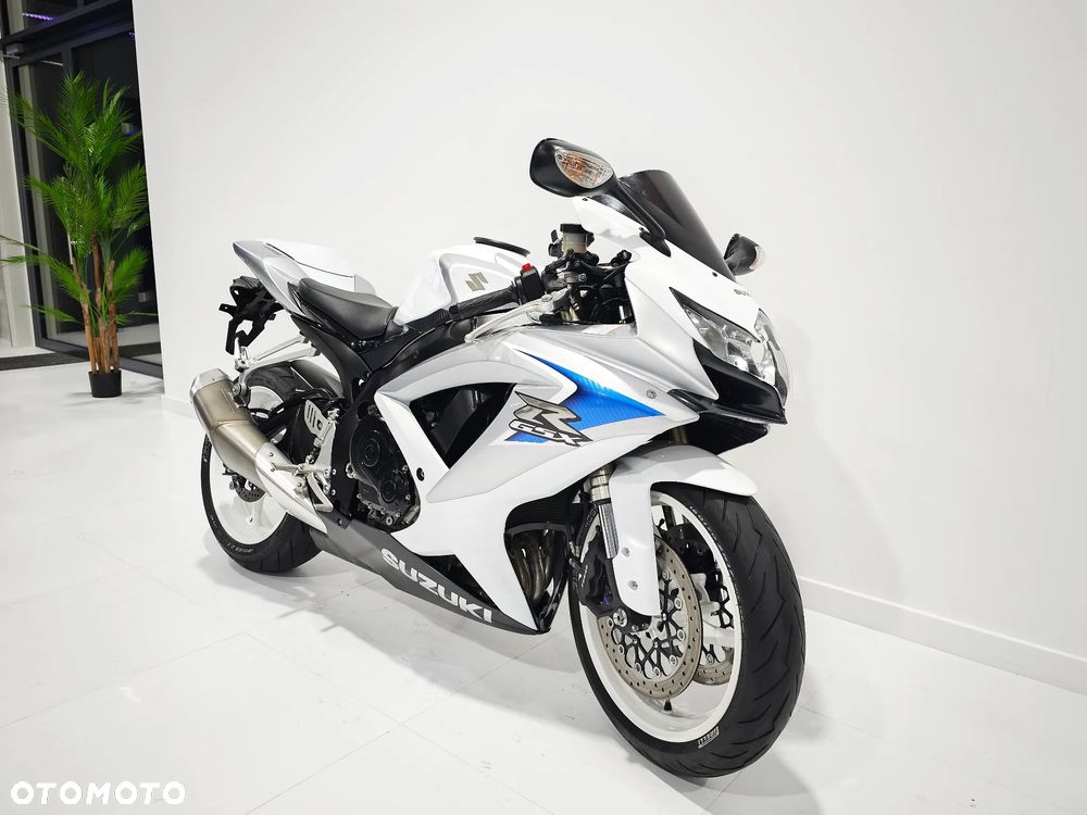 Suzuki GSX-R - 3