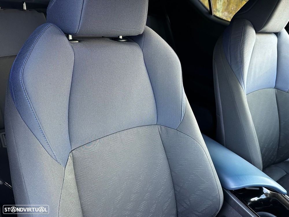 Toyota C-HR 1.8 Hybrid Comfort - 23