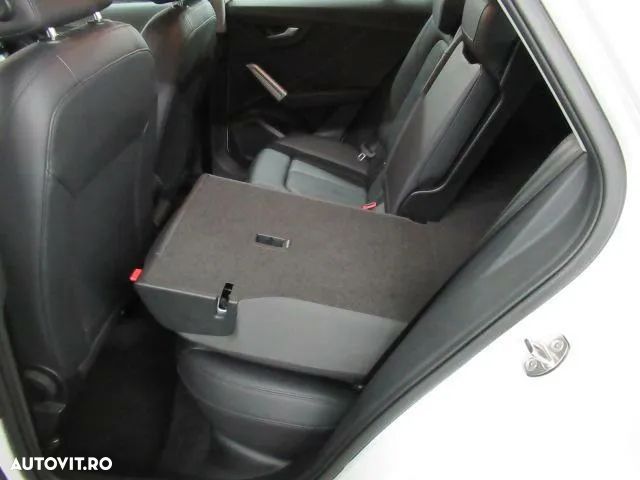 Audi Q2 40 TFSI quattro S tronic sport - 11