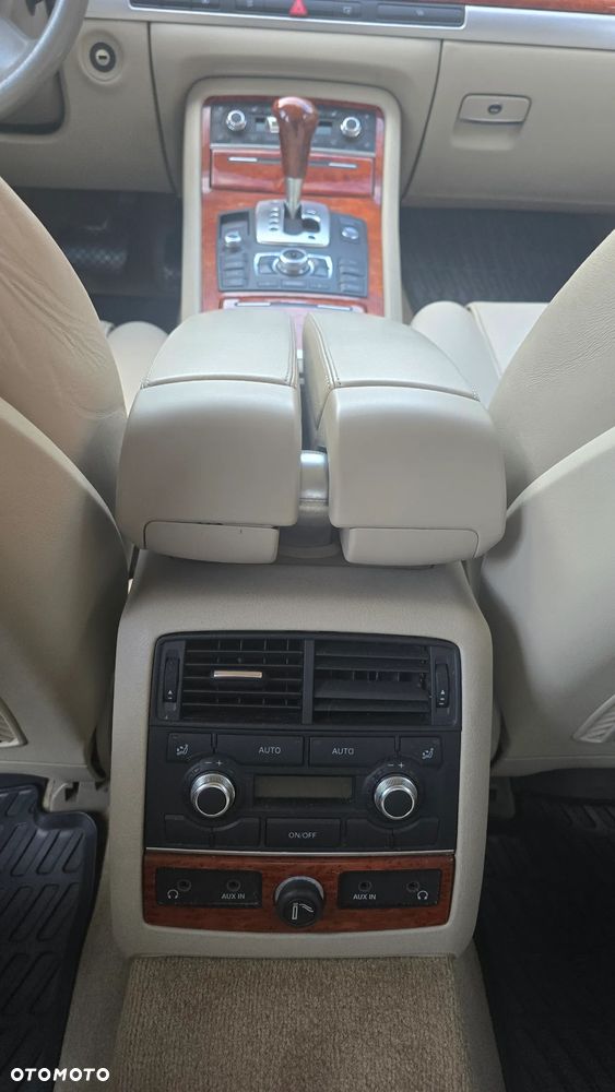 Audi A8 4.2 TDI DPF L Quattro - 17