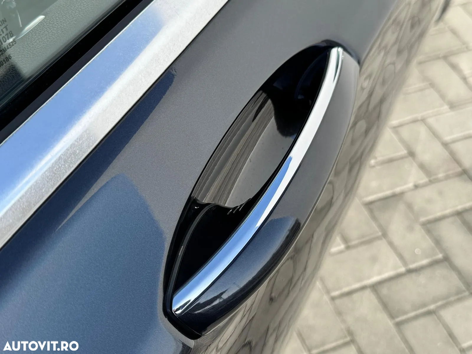 BMW Seria 7 740Ld xDrive - 14