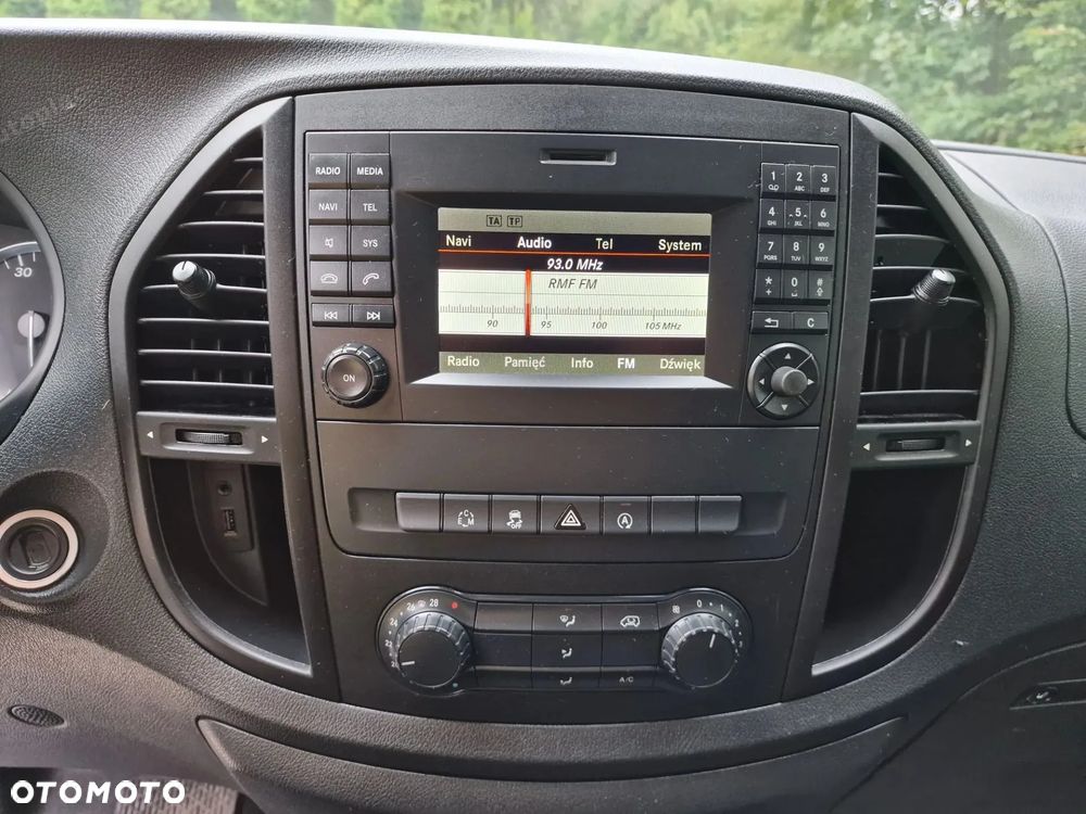 Mercedes-Benz Vito - 17
