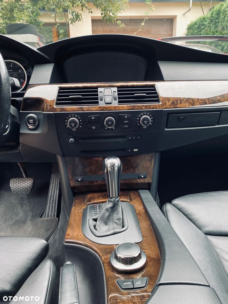 BMW Seria 5 530xd - 16