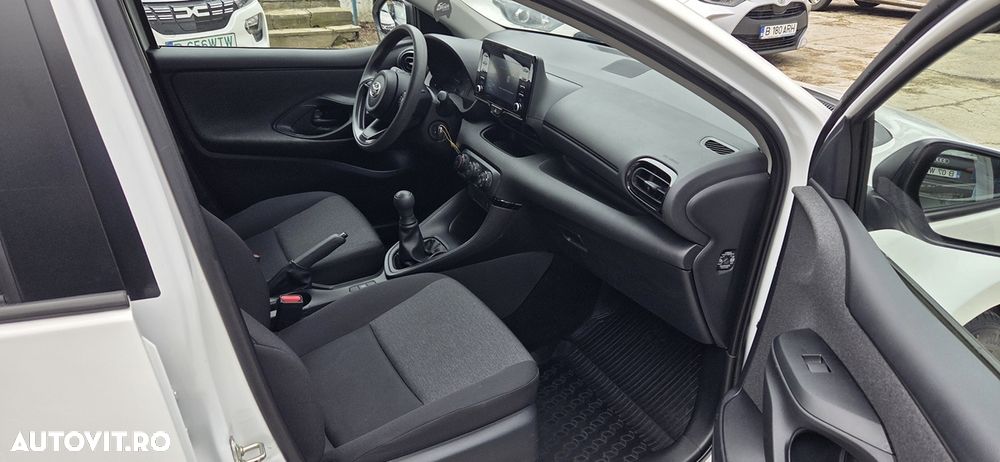 Toyota Yaris 1.0 L Eco - 20