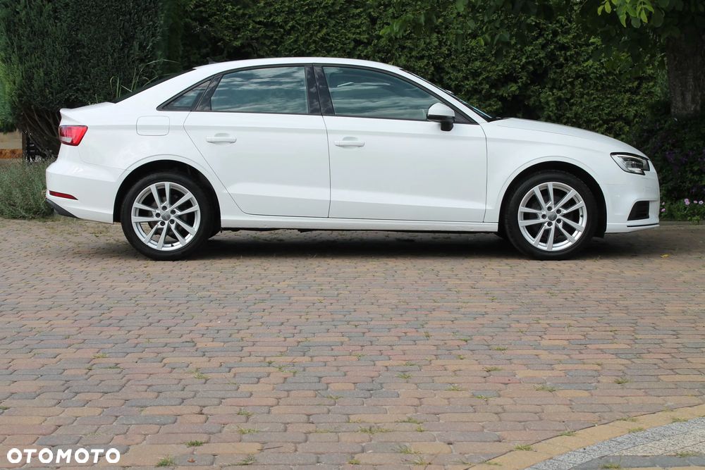 Audi A3 Limousine 30 TFSI S tronic - 6
