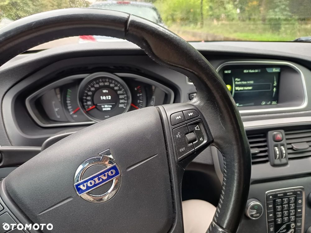 Volvo V40 D2 Base - 9