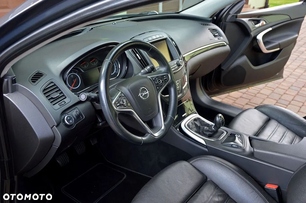 Opel Insignia 2.0 CDTI Cosmo S&S - 18