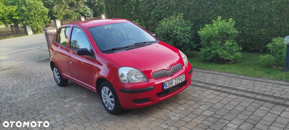 Toyota Yaris 1.0 Base - 3