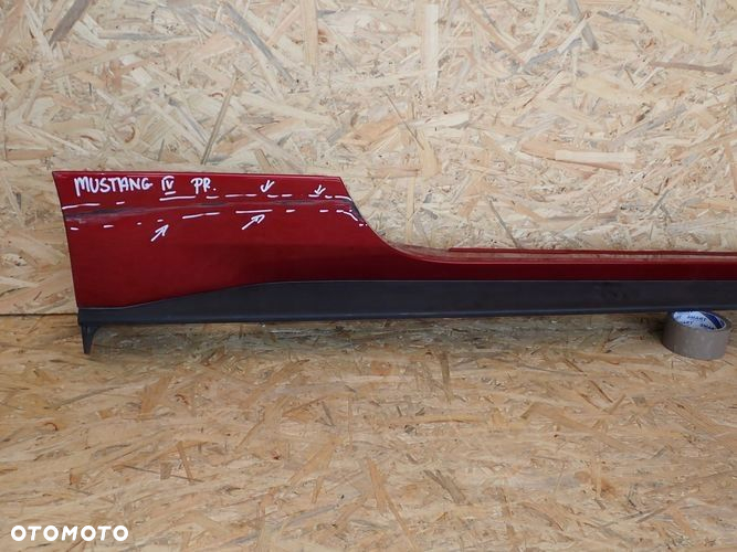 FORD MUSTANG IV listwa progowa prawa FR3B-6310154-AR - 2