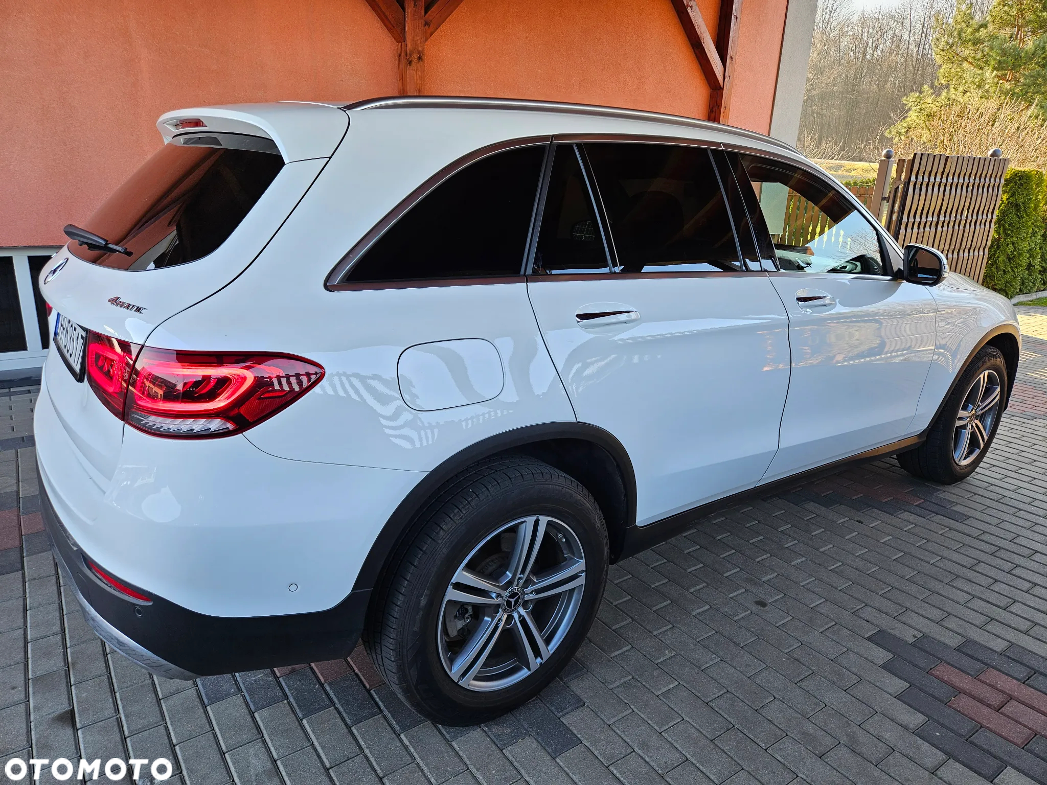 Mercedes-Benz GLC 300 4Matic 9G-TRONIC - 5