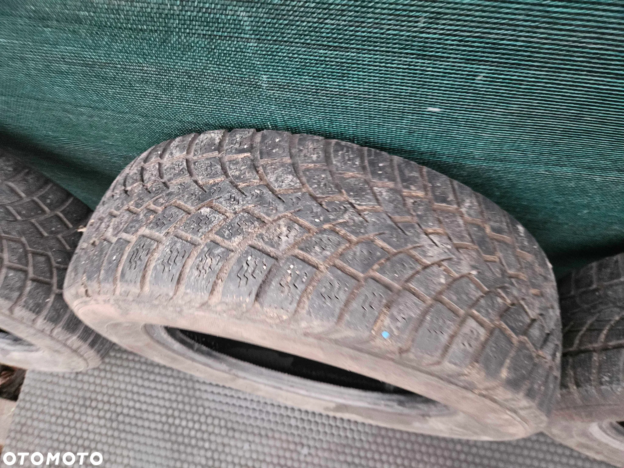 Opony Opona Zimowe 195/65 R15 4szt - 23