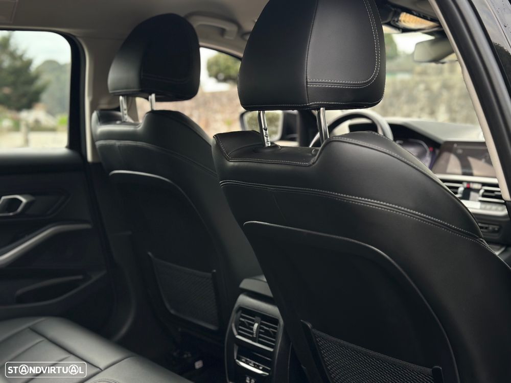 BMW 330 e Aut. Luxury Line - 41