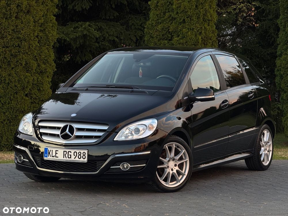 Mercedes-Benz Klasa B 180 BlueEFFICIENCY SPORT EDITION - 2