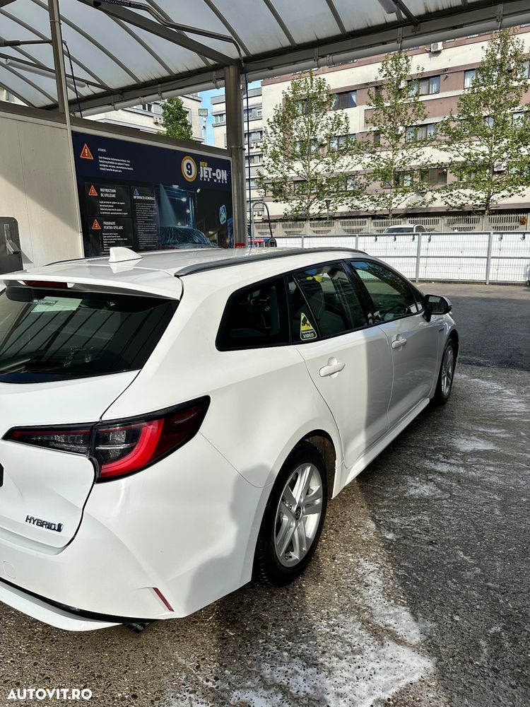 Toyota Corolla 1.8 HSD Business - 4