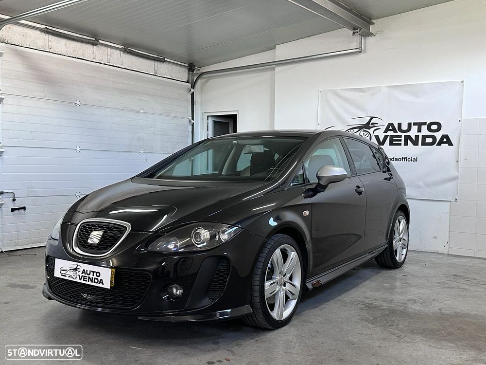 SEAT Leon 2.0 TDI FR DPF - 1