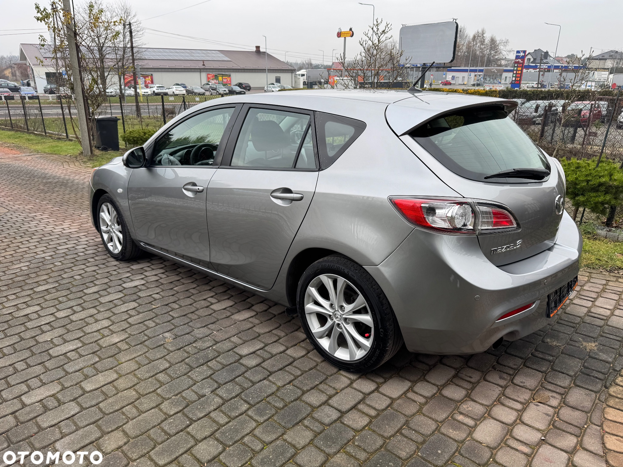 Mazda 3 1.6 Exclusive + - 33