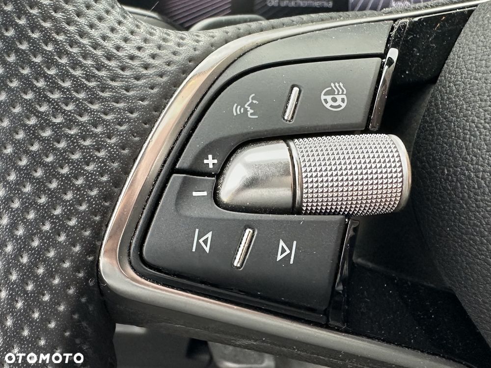 Skoda Kamiq 1.0 TSI Selection DSG - 17