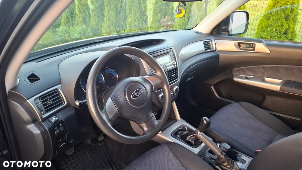 Subaru Forester 2.0X Active - 10
