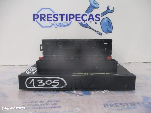 Caixa Fusiveis 3C0937049AJ VW GOLF 5 SW 1K 2008 2.0TDI 140CV 5P PRETO - 2