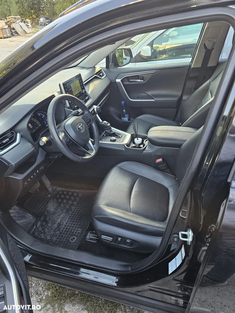 Toyota RAV4 2.5 VVT-iE 4x4 Luxury Plus - 13