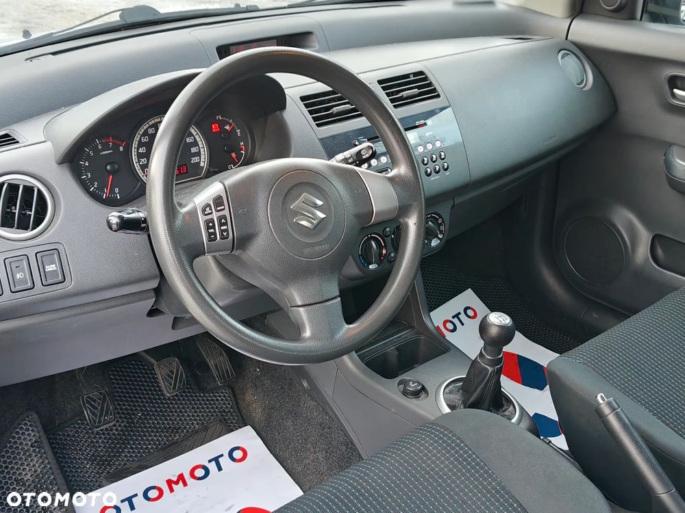 Suzuki Swift 1.5 GS - 6