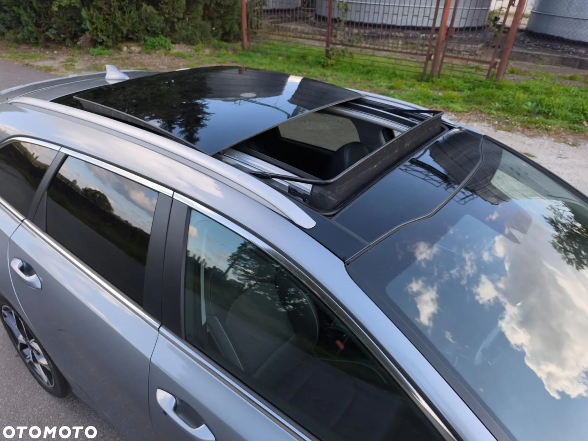 Kia Ceed - 16