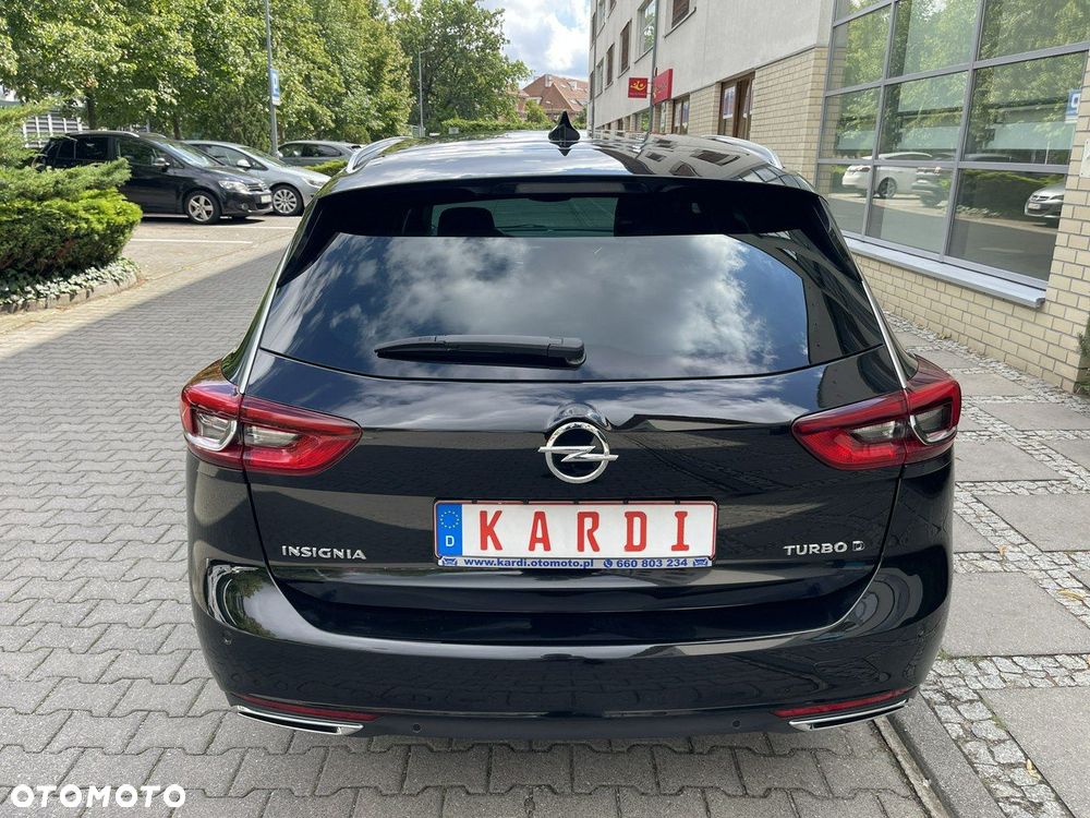Opel Insignia - 8