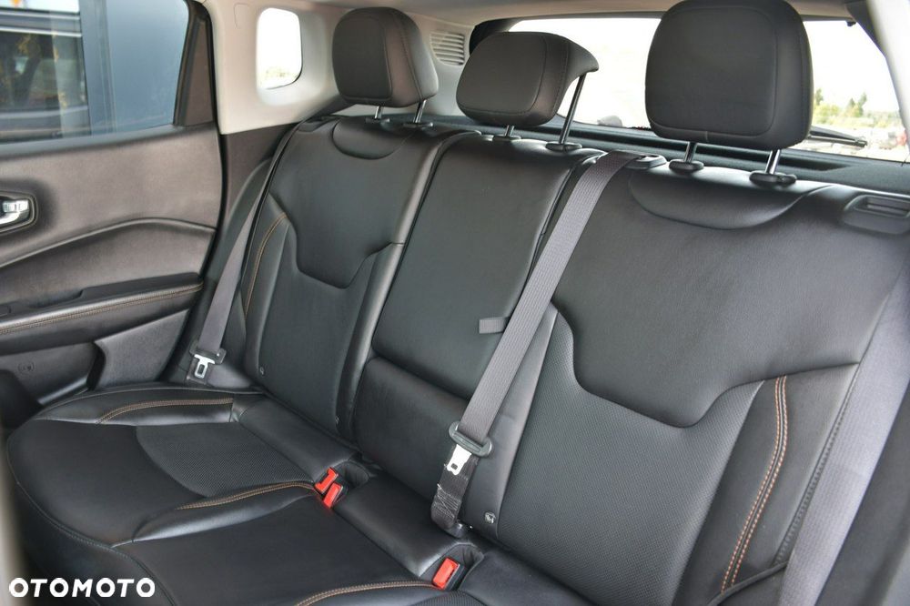 Jeep Compass 1.4 MultiAir Limited - 14