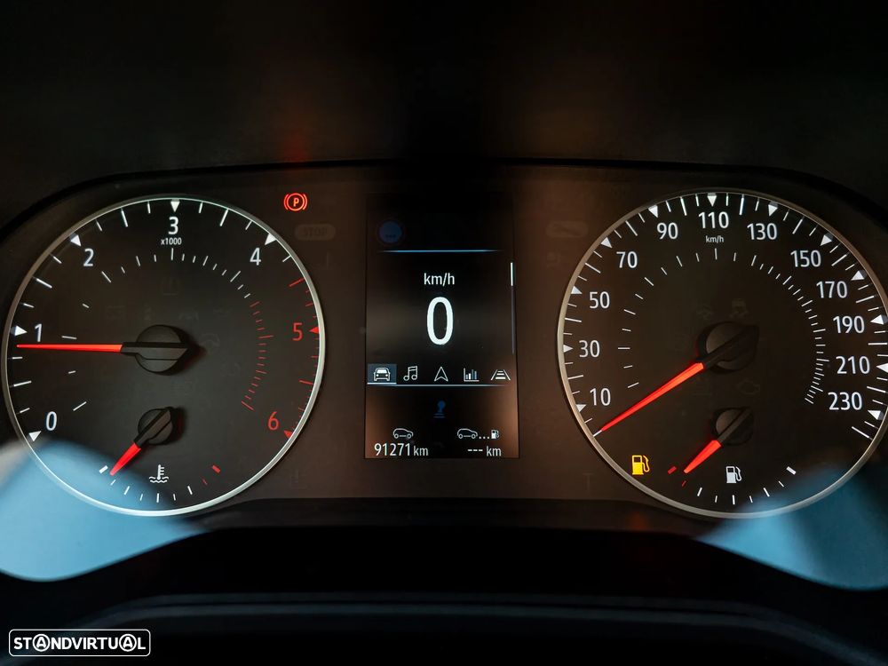 Renault Clio 1.5 Blue dCi Evolution - 22