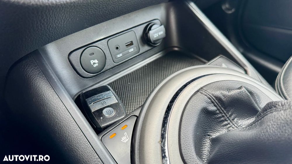 Kia Sportage 2.0 CRDI 2WD Spirit - 16