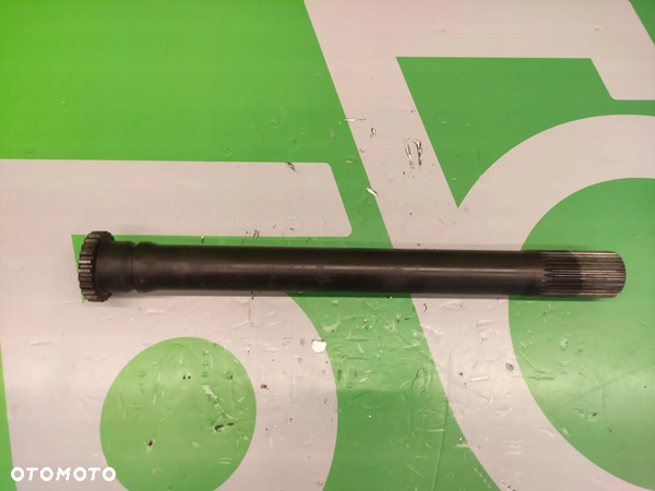 Wałek sprzęgła WOM 835150220350 FENDT 824 VARIO