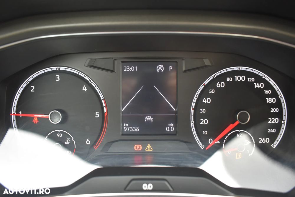 Volkswagen T-Roc 2.0 TDI DSG Design - 40