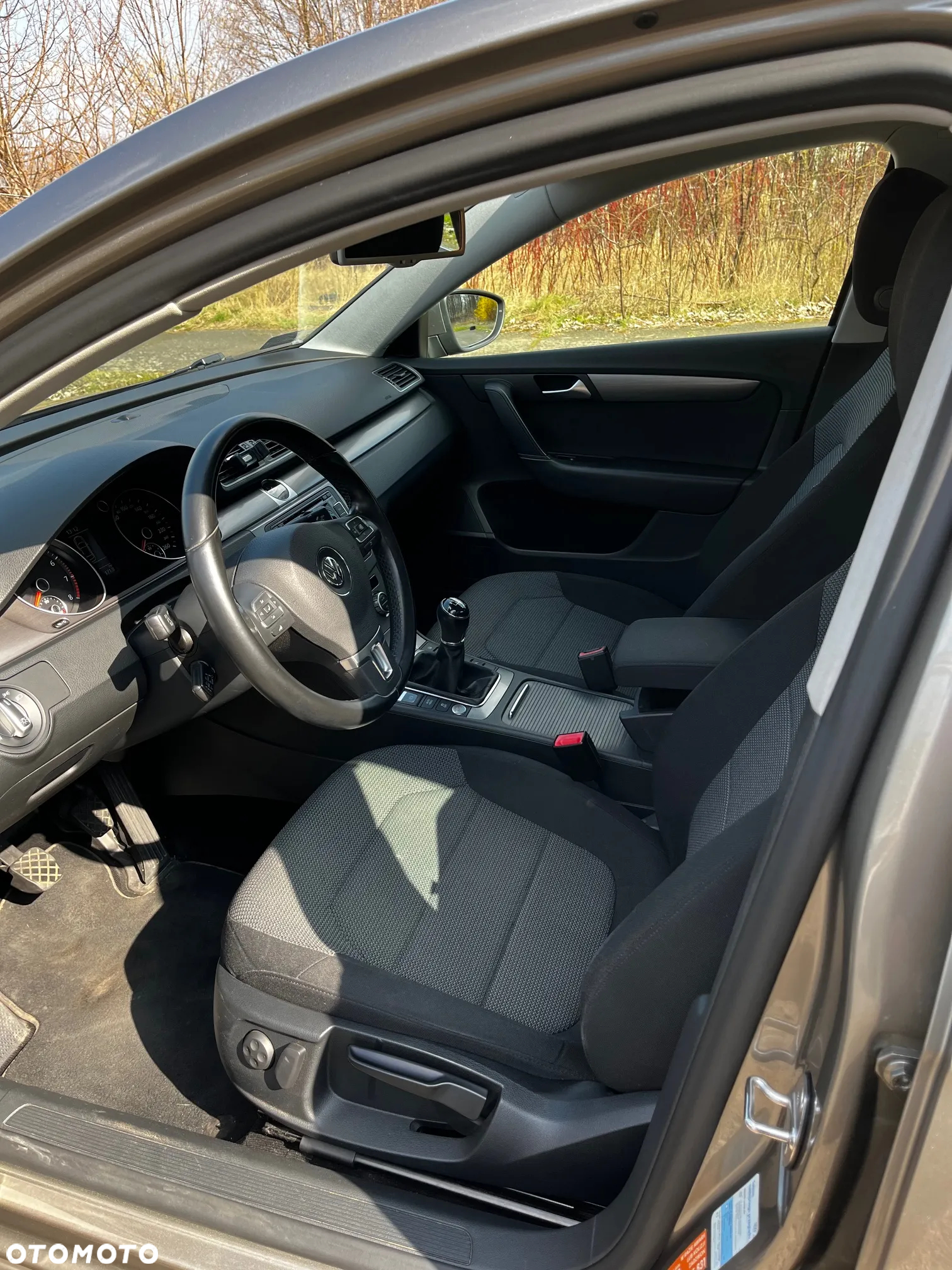 Volkswagen Passat 1.4 TSI Comfortline - 11