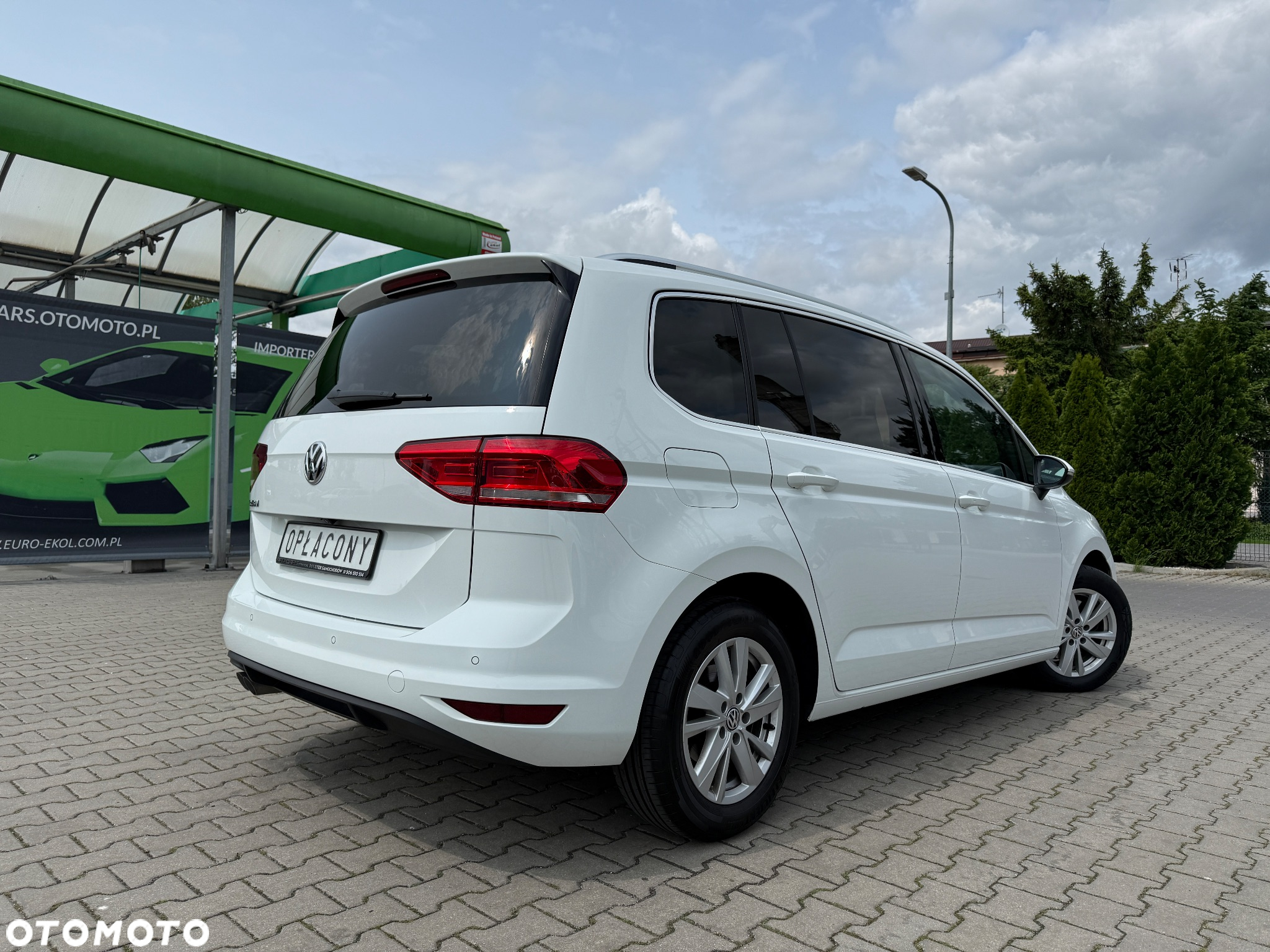 Volkswagen Touran 2.0 TDI BMT Comfortline DSG - 3