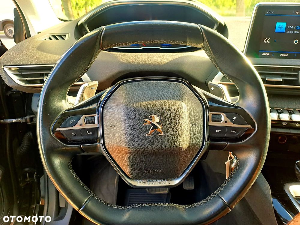 Peugeot 3008 1.2 PureTech Active S&S EAT6 - 18