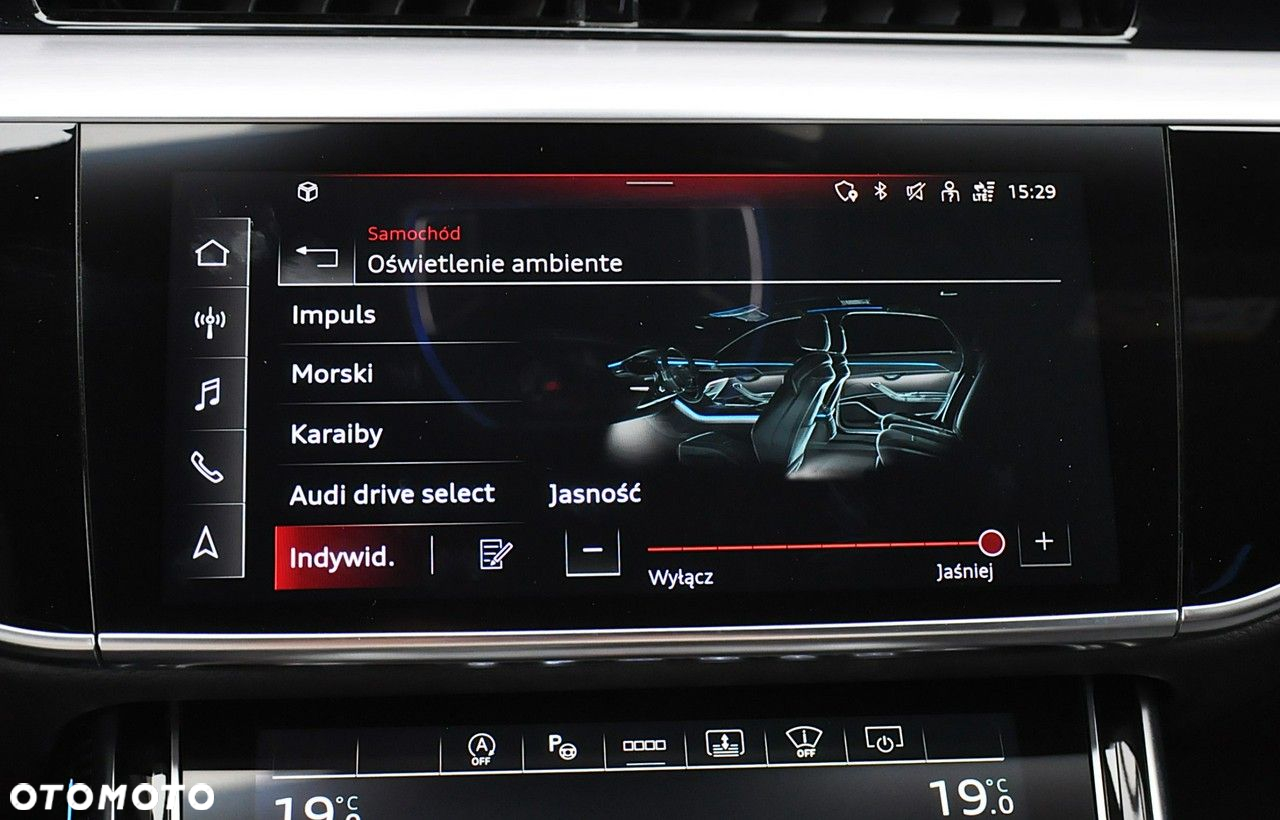 Audi A8 - 33