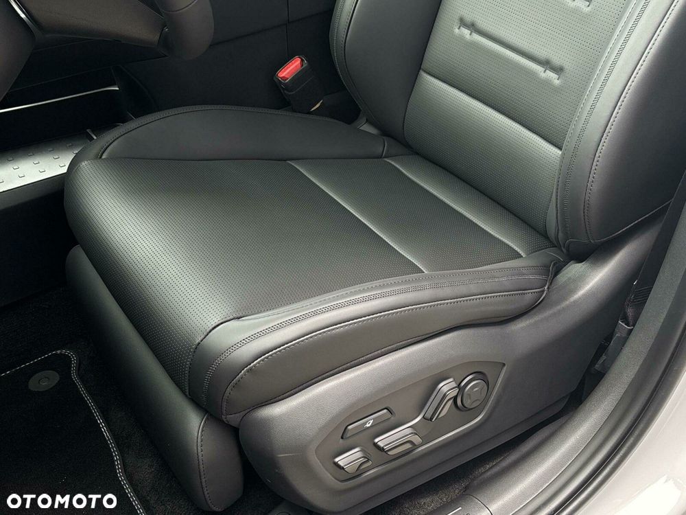 Hyundai Santa Fe - 12