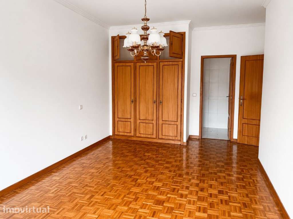 Apartamento T3 com garagem em Canidelo - Grande imagem: 3/18