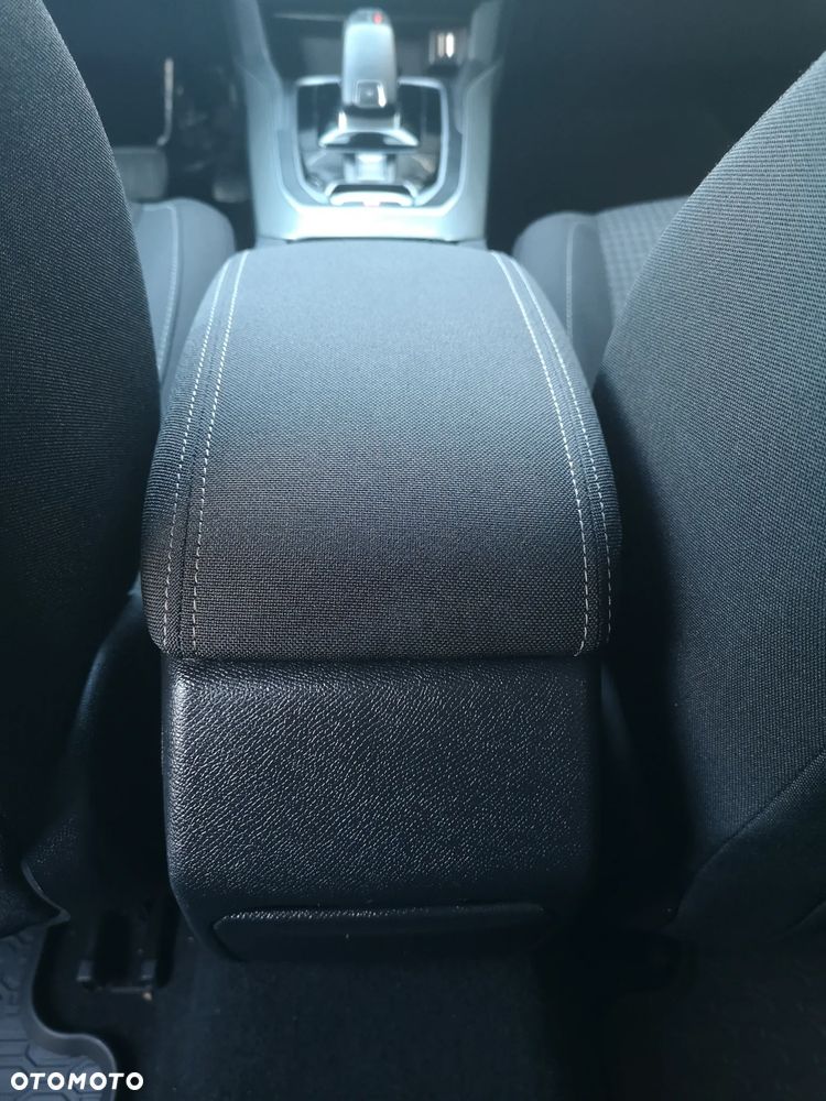 Peugeot 308 1.5 BlueHDi Active S&S EAT6 - 25