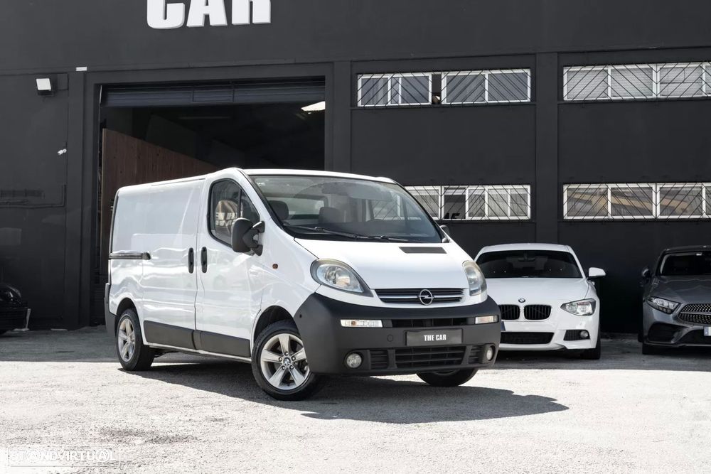 Opel vivaro - 2