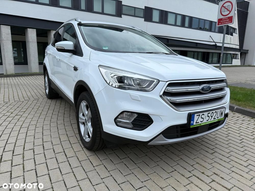 Ford Kuga 1.5 EcoBoost FWD Titanium - 2