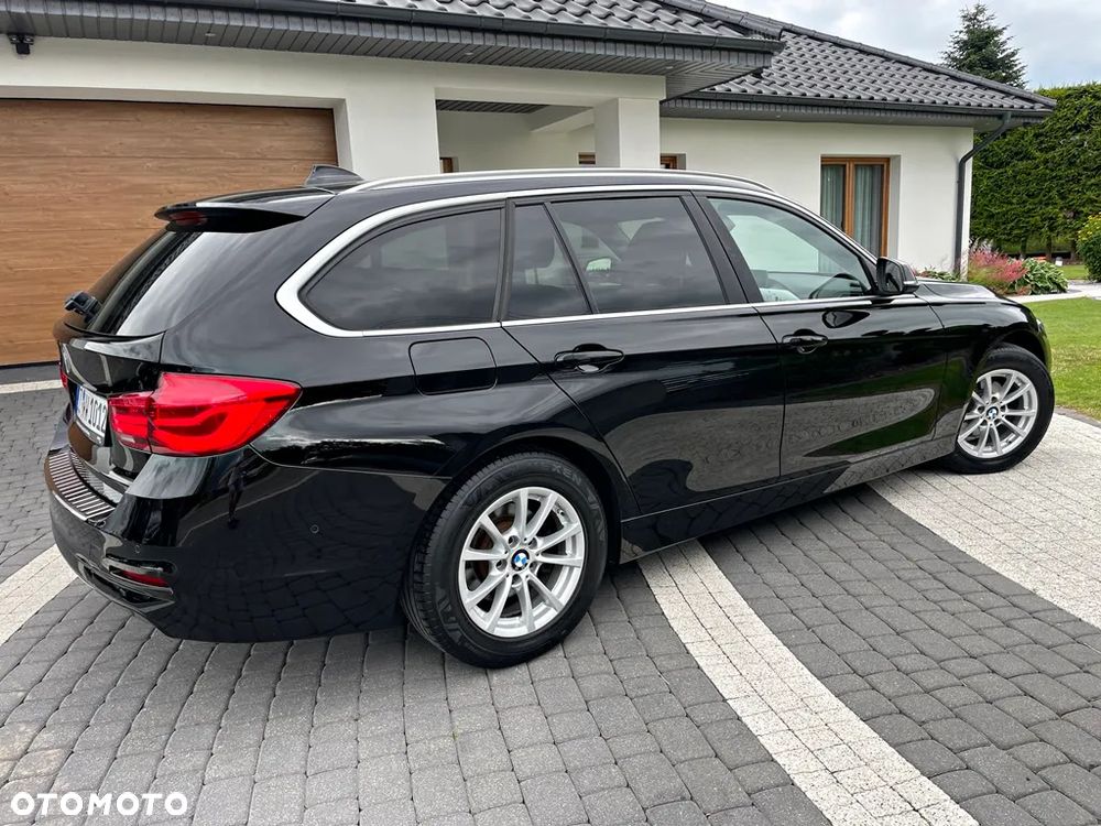 BMW Seria 3 318i Touring Advantage - 13