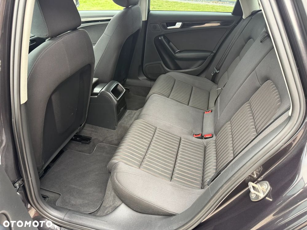 Audi A4 Limousine 1.8 TFSI S line Sportpaket (plus) - 29