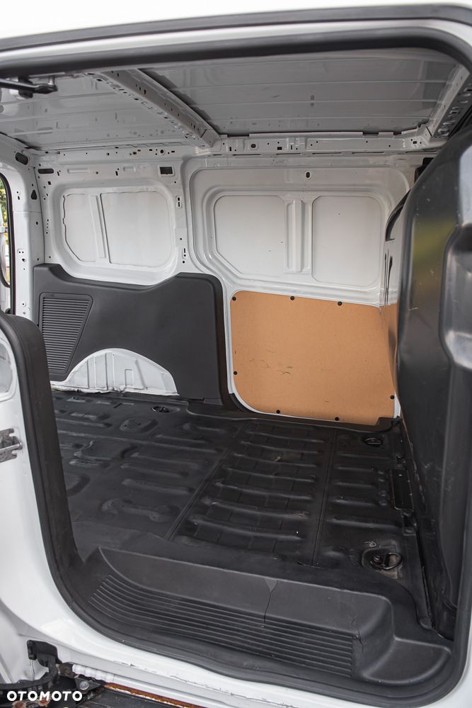 Ford Transit Connect 220 L1 Ambiente - 19