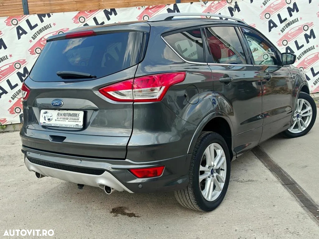 Ford Kuga 2.0 TDCi 4WD Powershift Titanium - 10